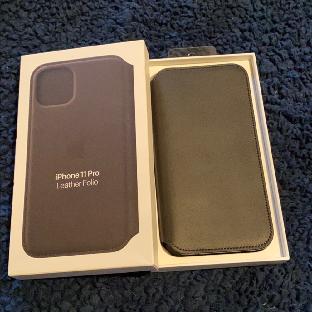New Black Apple iPhone 11 Pro Leather Folio Case